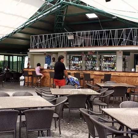 Feriehus Rent 2 Weeks In Tourist-hotel Timeshare In Turis Village Cefalù