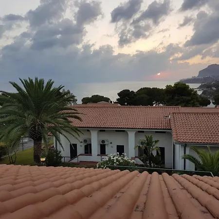 Rent 2 Weeks In Tourist-hotel Timeshare In Turis Village Dom wakacyjny *