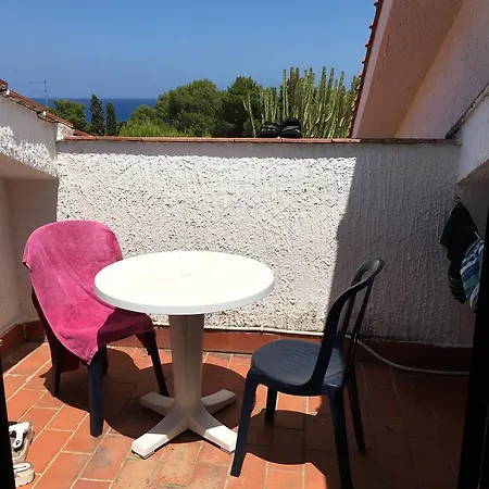 Holiday home Rent 2 Weeks In Tourist-hotel Timeshare In Turis Village Cefalu